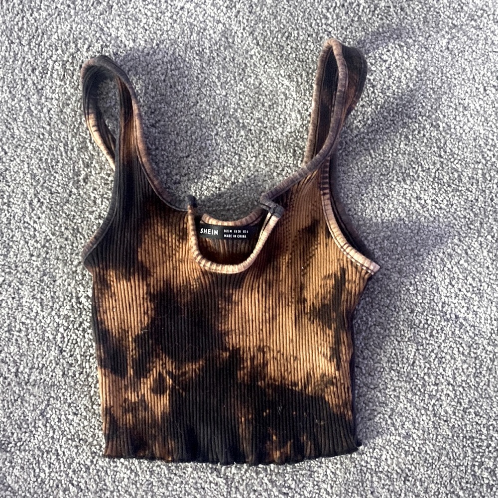 SHEIN- size medium, cropped, leave tie die tank top